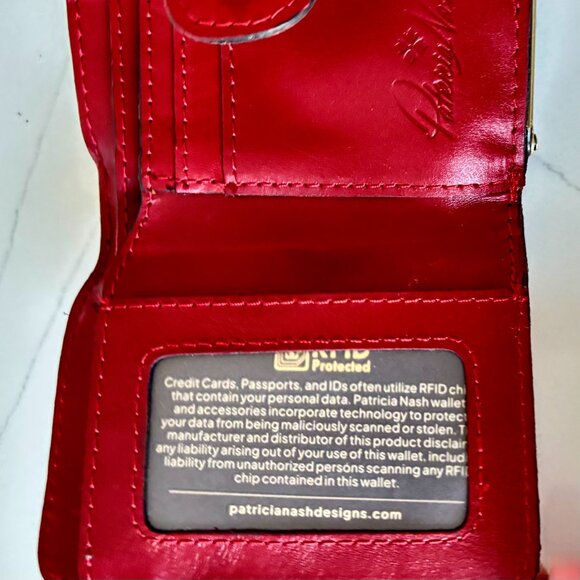 Patricia Nash Iberia Bifold Leather Wallet Sage Color RFID Protection NWT - Picture 6 of 8